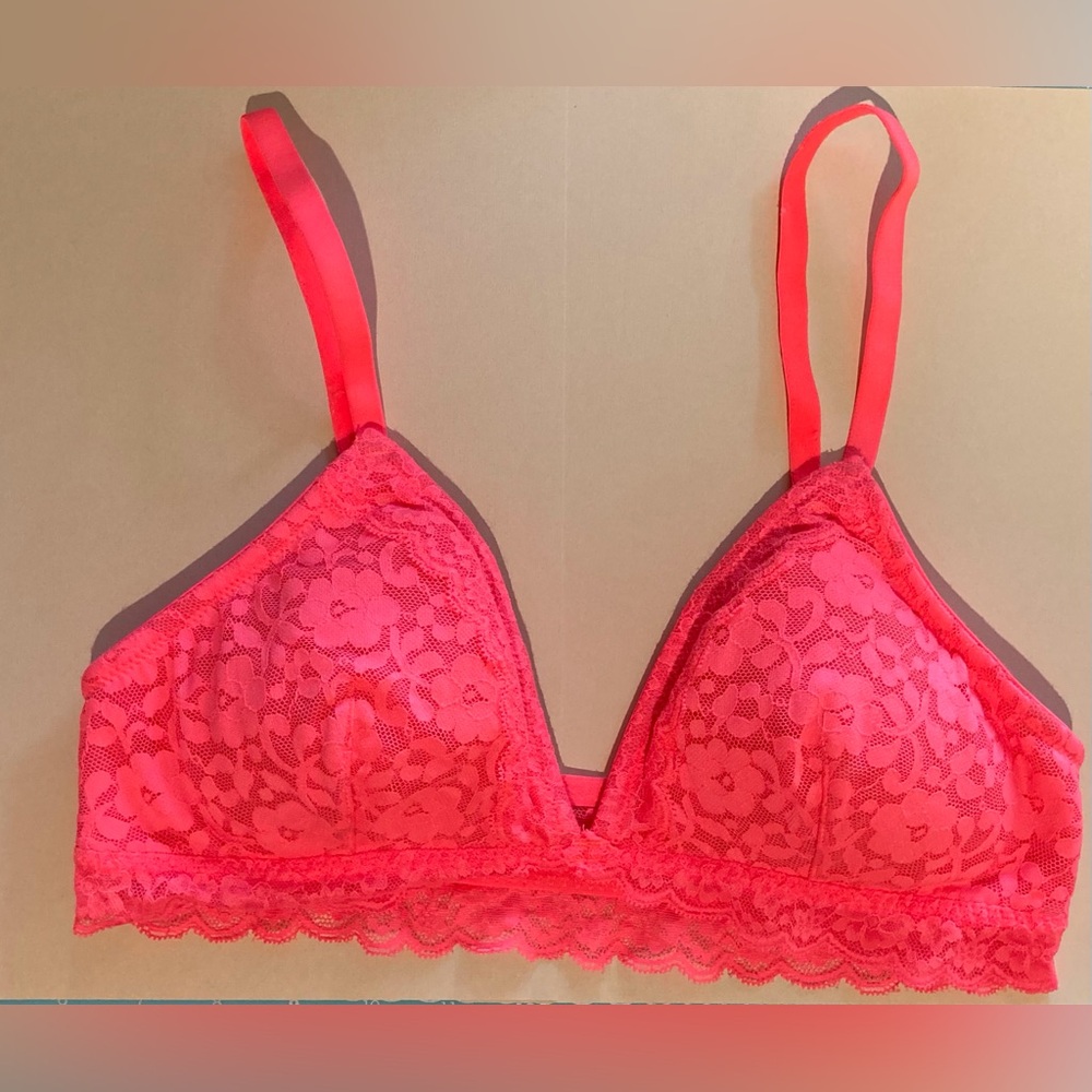 Gilly Hicks Hollister Neon Pink Lace Bralette S 2000s